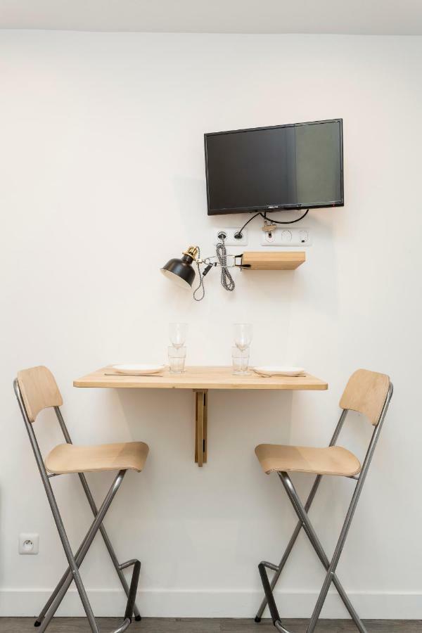 Appartement Studette de charme neuve proche invalides  à Paris Extérieur photo